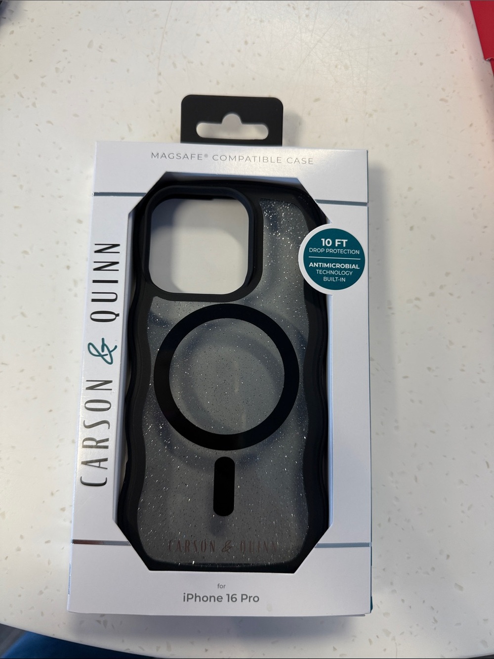 Carson and Quinn Glitter black case iPhone 16 pro